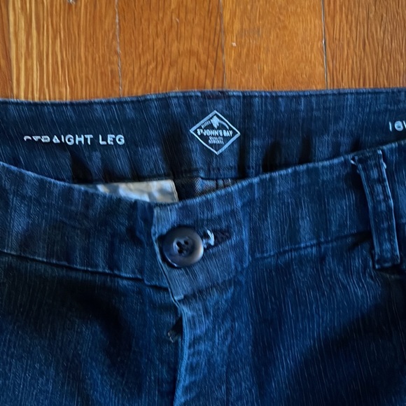 St. John’s Bay jeans size 16W - Picture 2 of 6